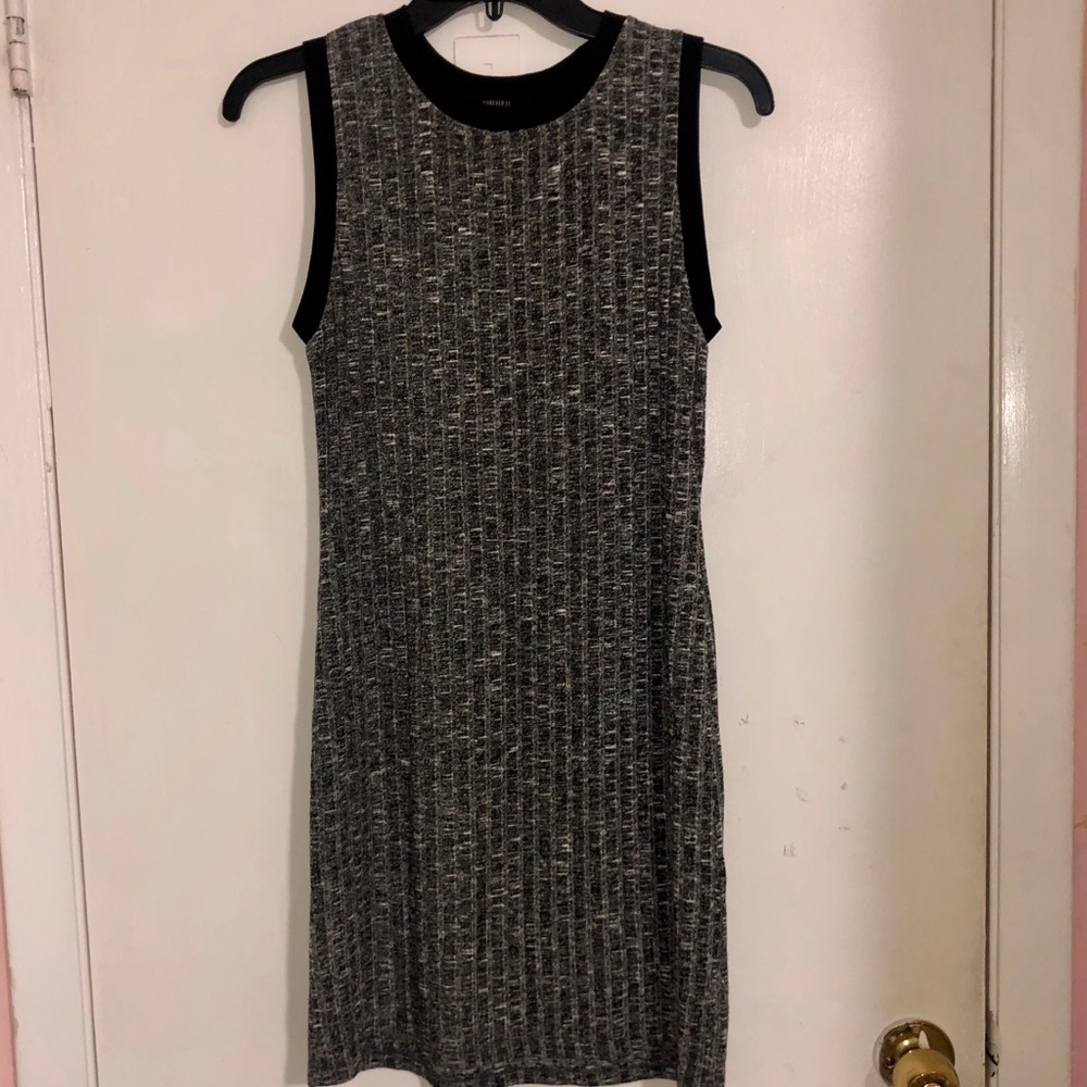 Midi Bodycon Dress 🖤👗